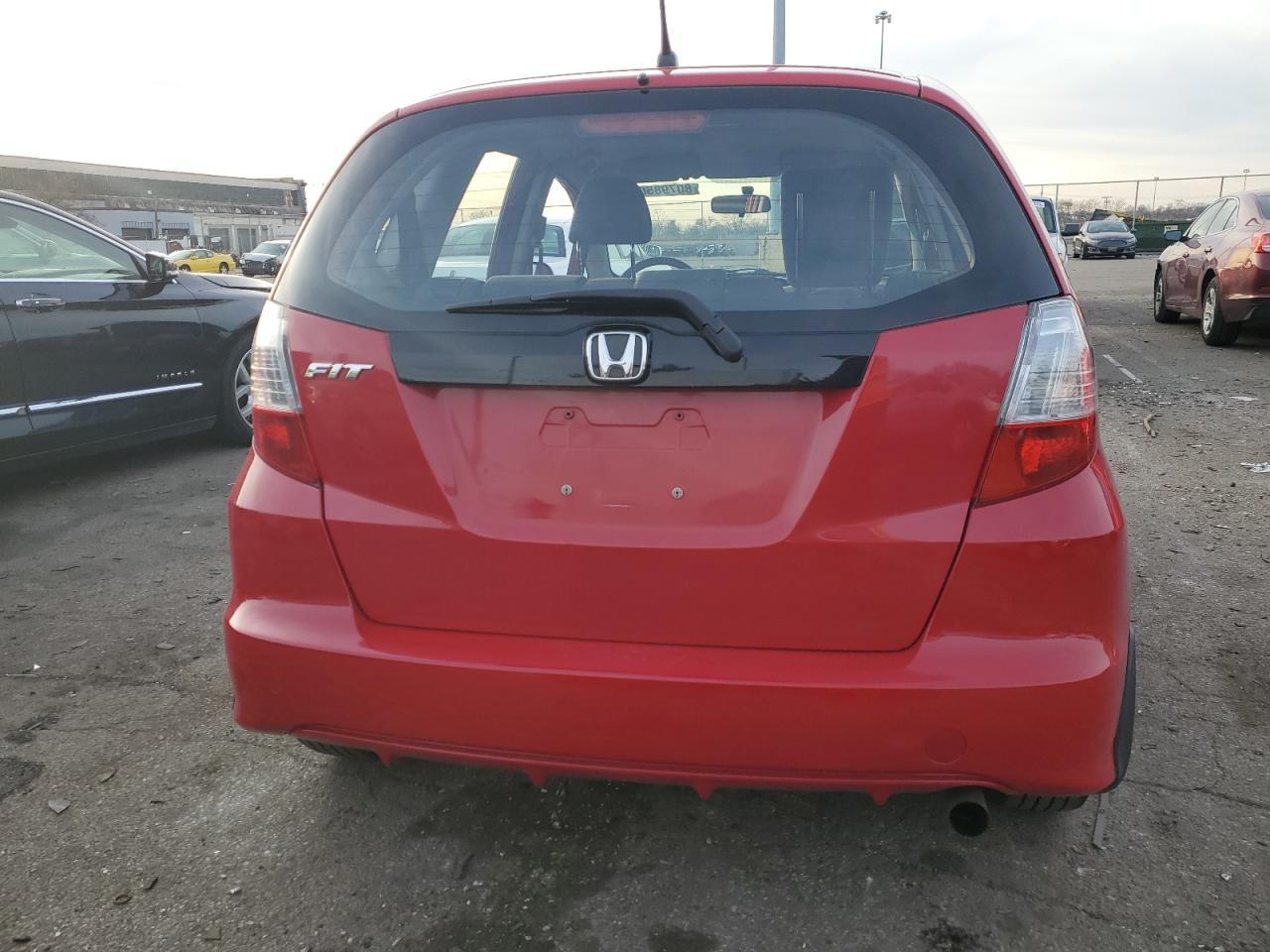 2013 HONDA FIT - Image 6