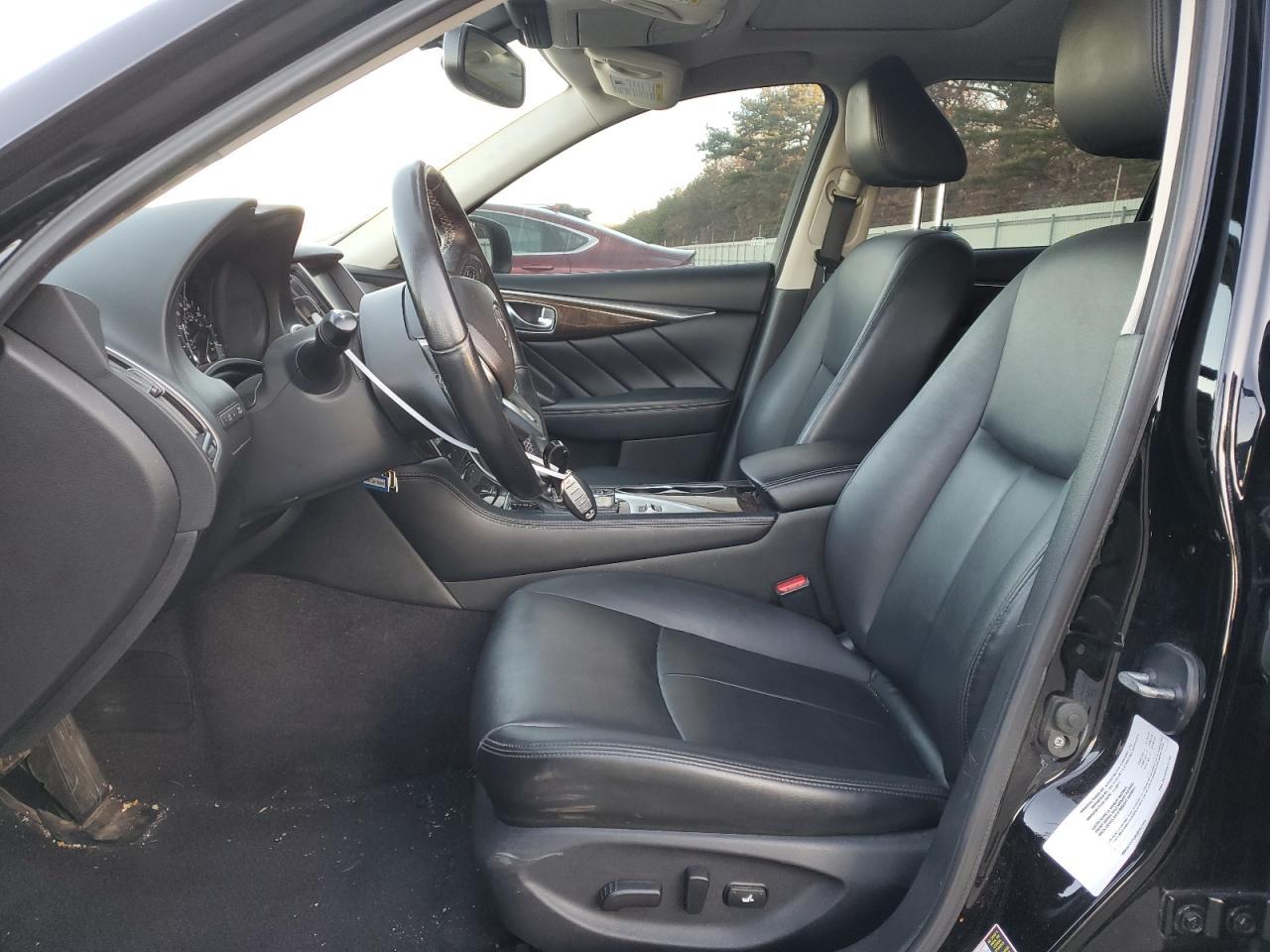 2018 INFINITI Q50 LUXE - Image 7