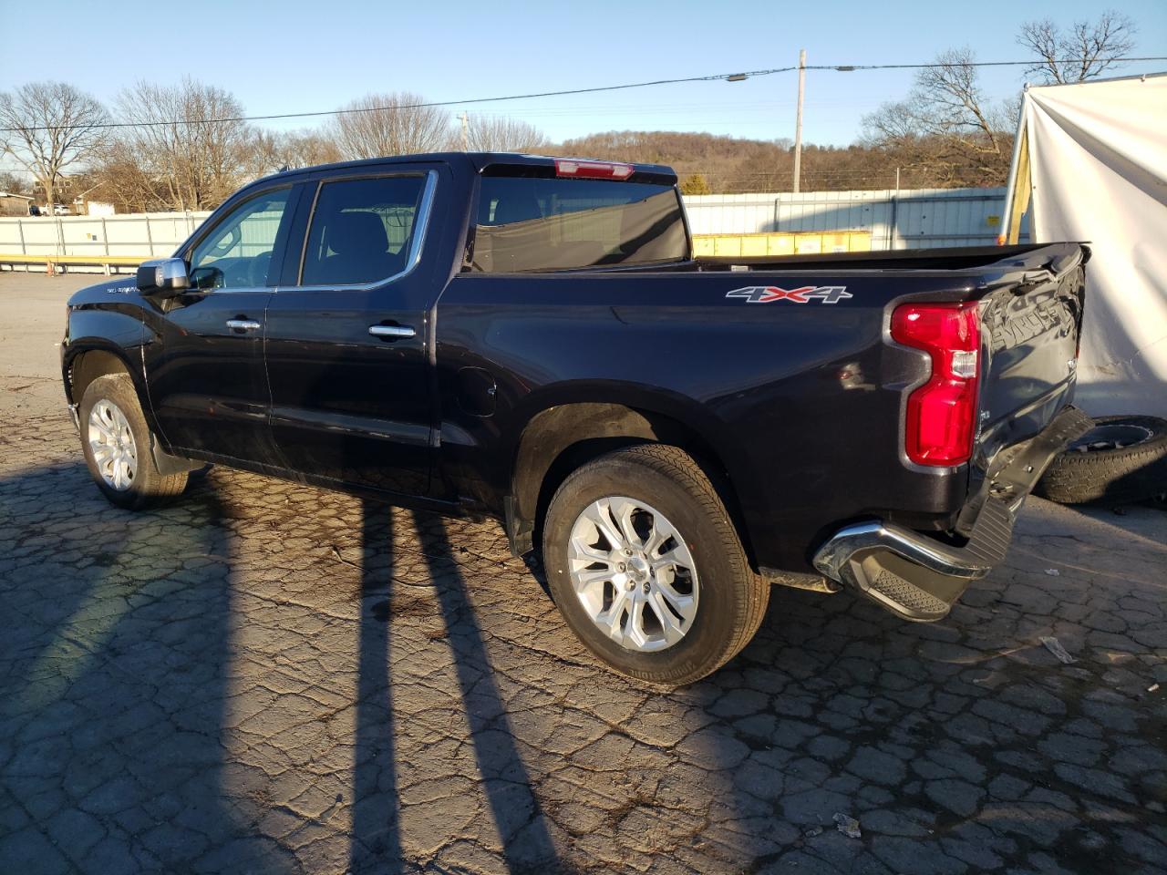 2023 CHEVROLET SILVERADO - Image 2