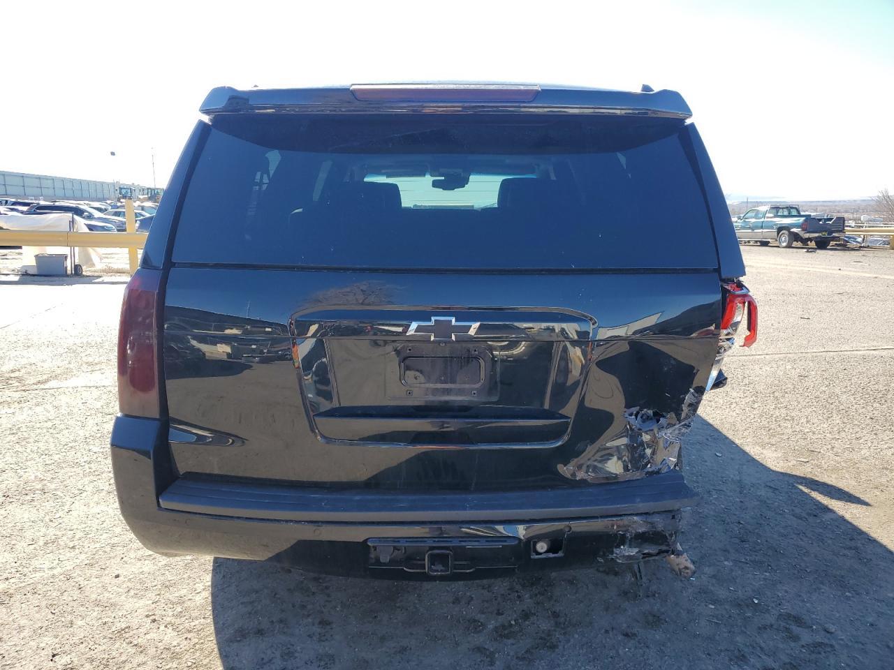 2017 CHEVROLET SUBURBAN K - Фото 6
