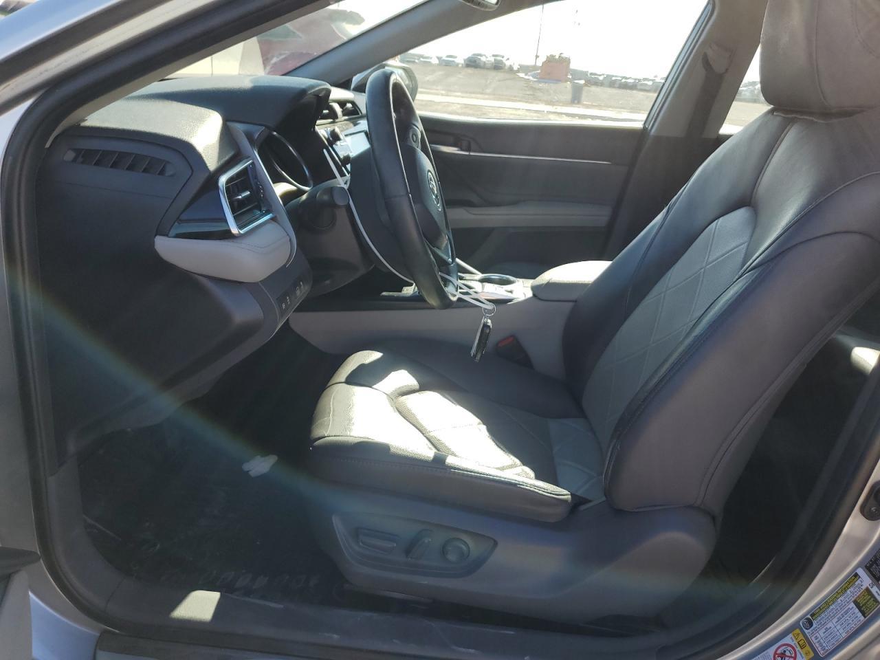 2018 TOYOTA CAMRY L - Image 7