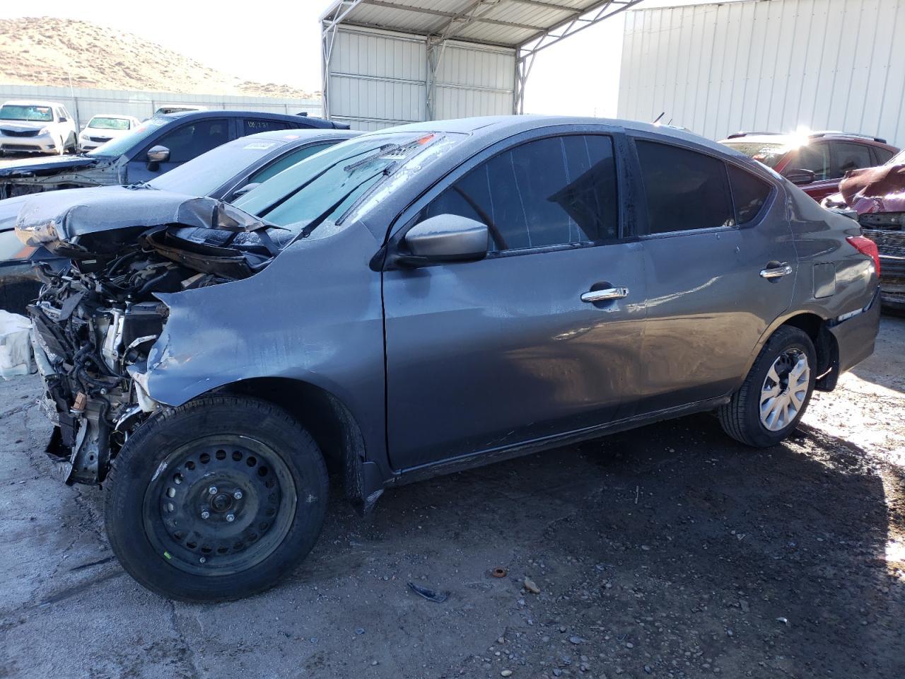 2016 NISSAN VERSA S