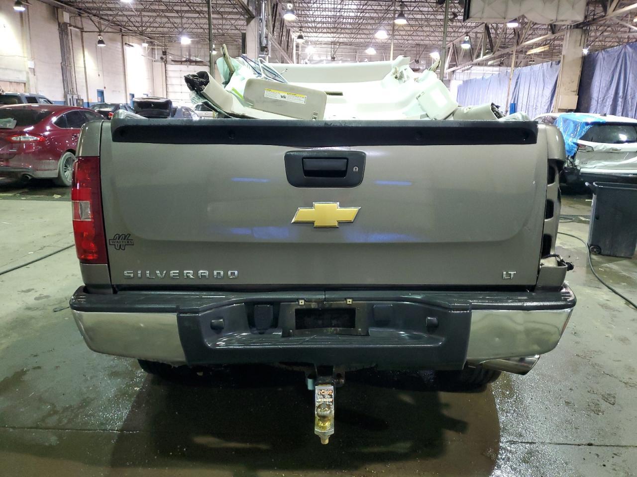2013 CHEVROLET SILVERADO - Image 6