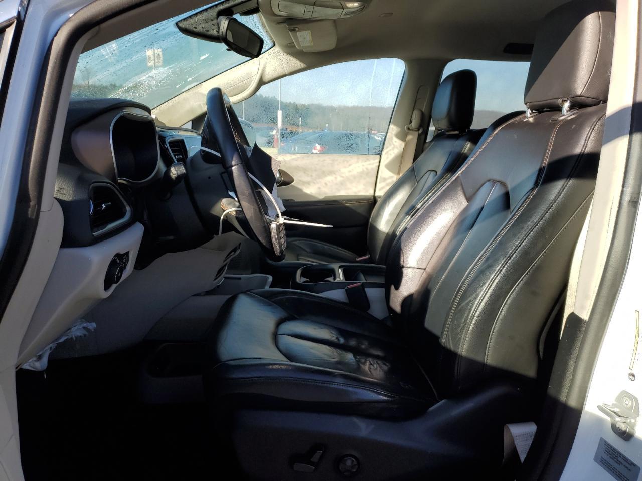 2017 CHRYSLER PACIFICA T - Image 7