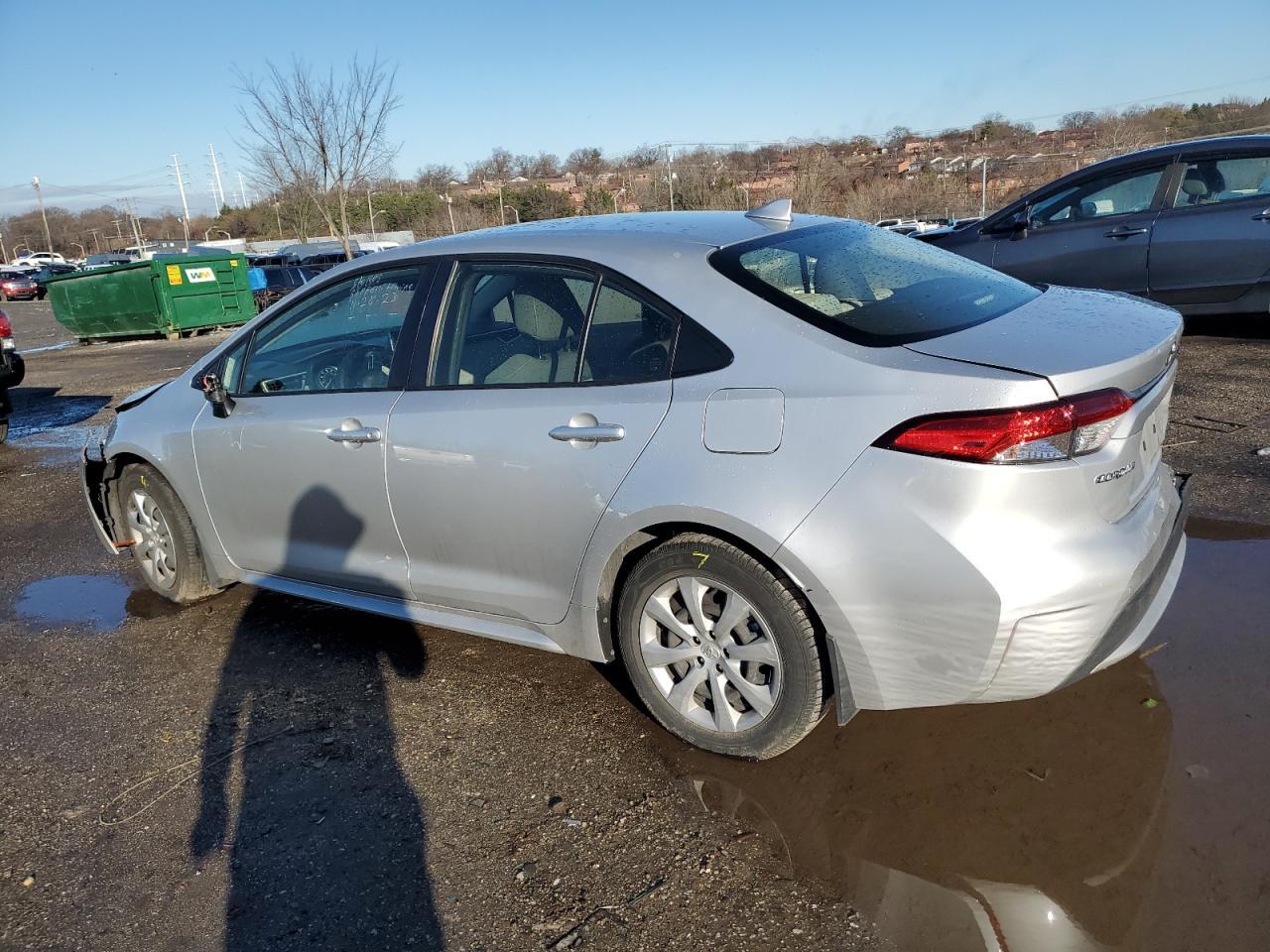 2020 TOYOTA COROLLA LE - Фото 2