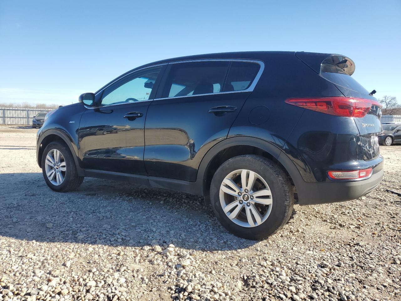 2017 KIA SPORTAGE L - Фото 2