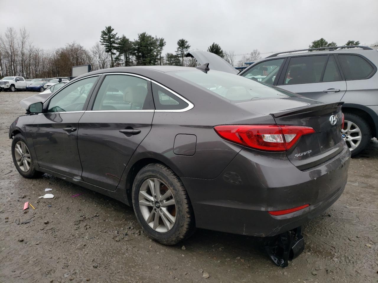 2017 HYUNDAI SONATA SE - Image 2