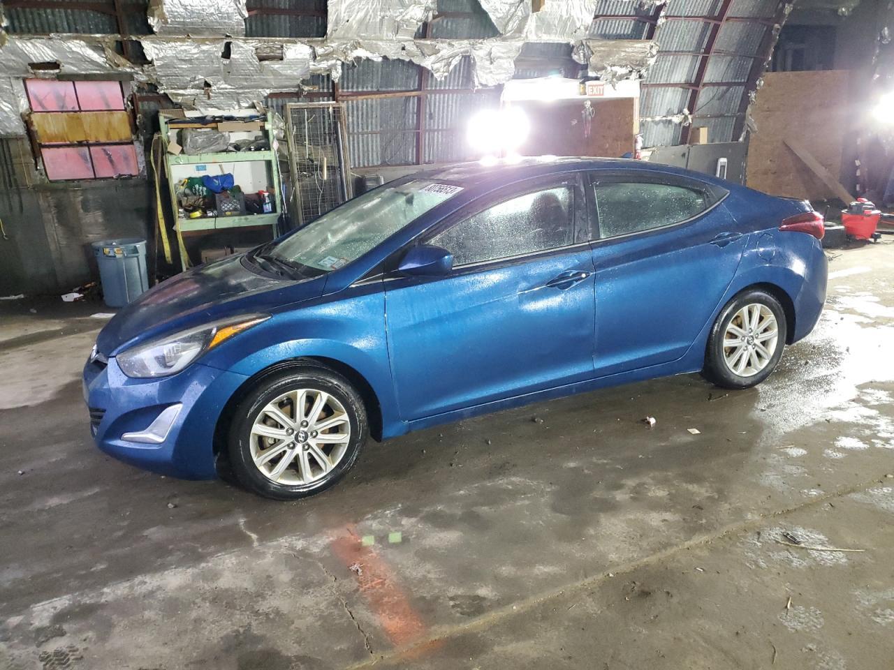 2015 HYUNDAI ELANTRA SE