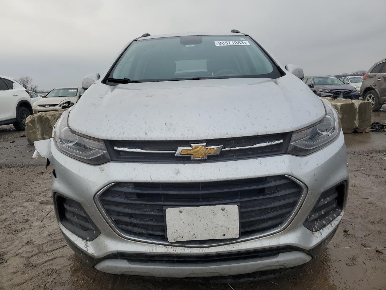 2018 CHEVROLET TRAX 1LT - Фото 5
