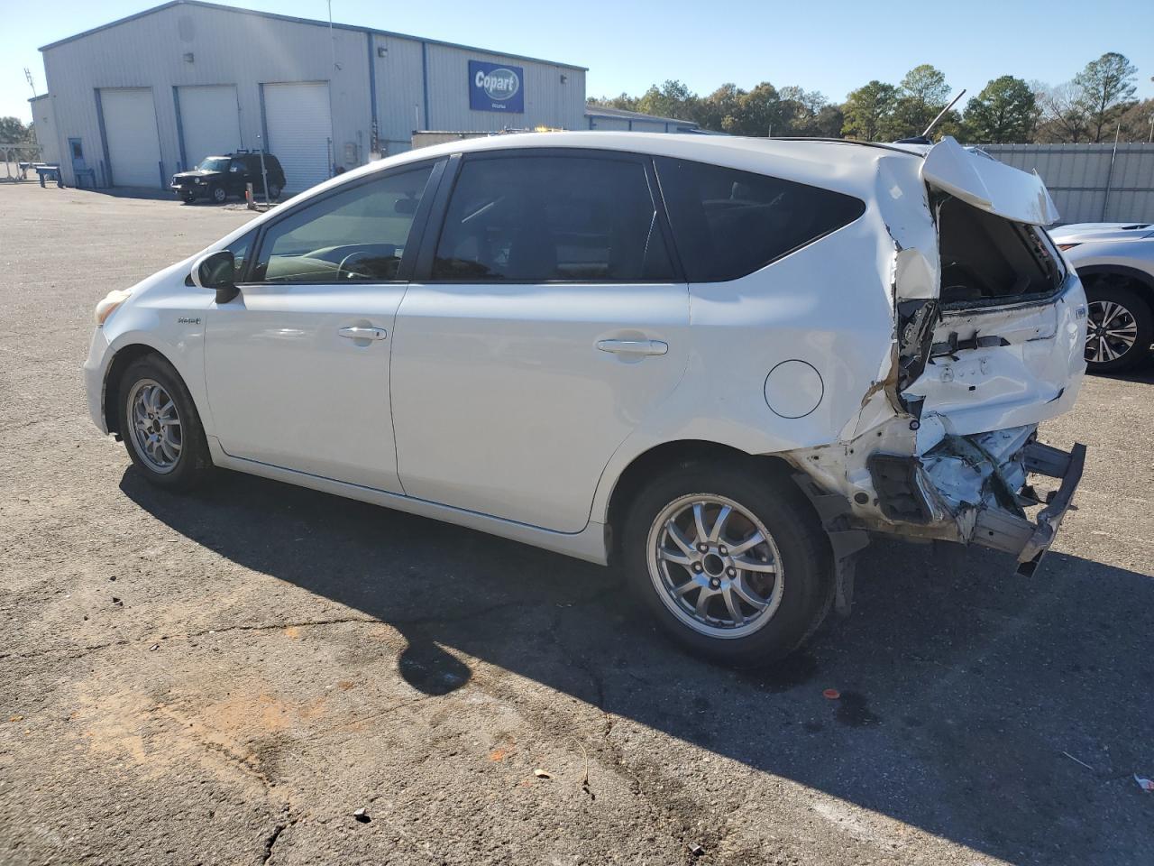 2013 TOYOTA PRIUS V - Фото 2