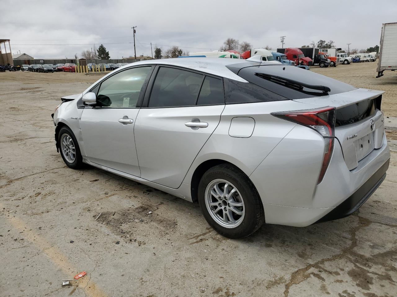 2016 TOYOTA PRIUS - Image 2