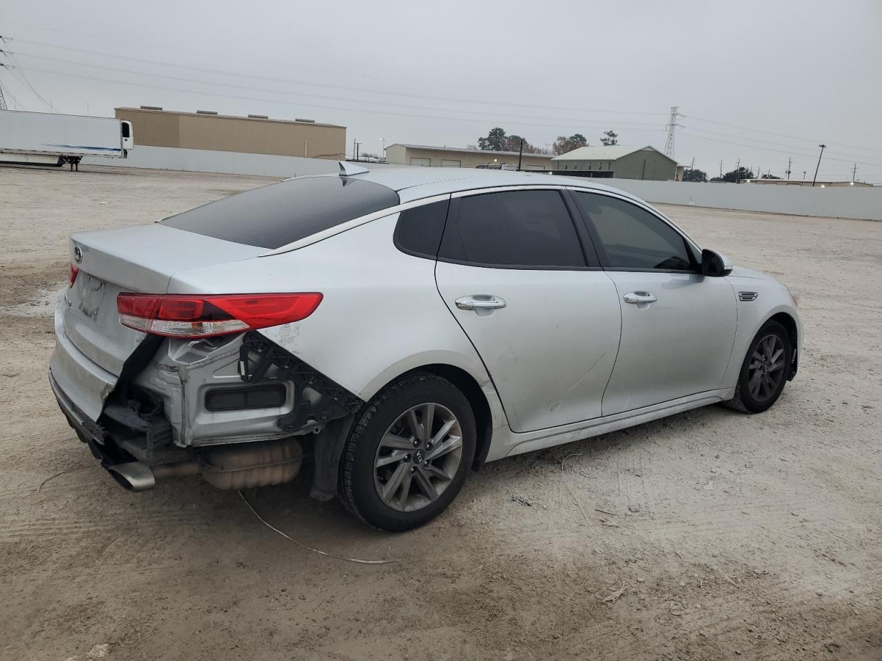 2019 KIA OPTIMA LX - Фото 3