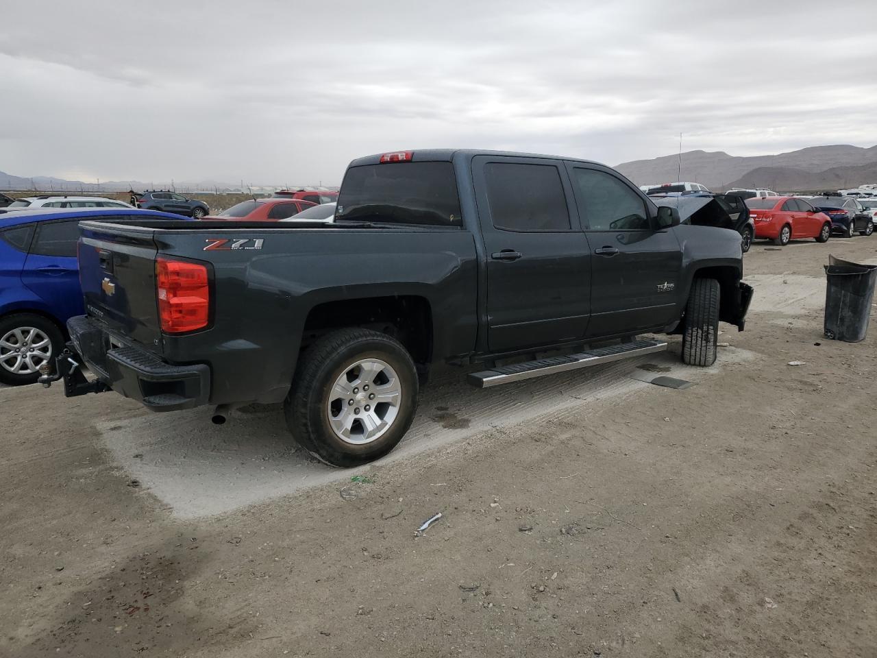 2018 CHEVROLET SILVERADO - Фото 3