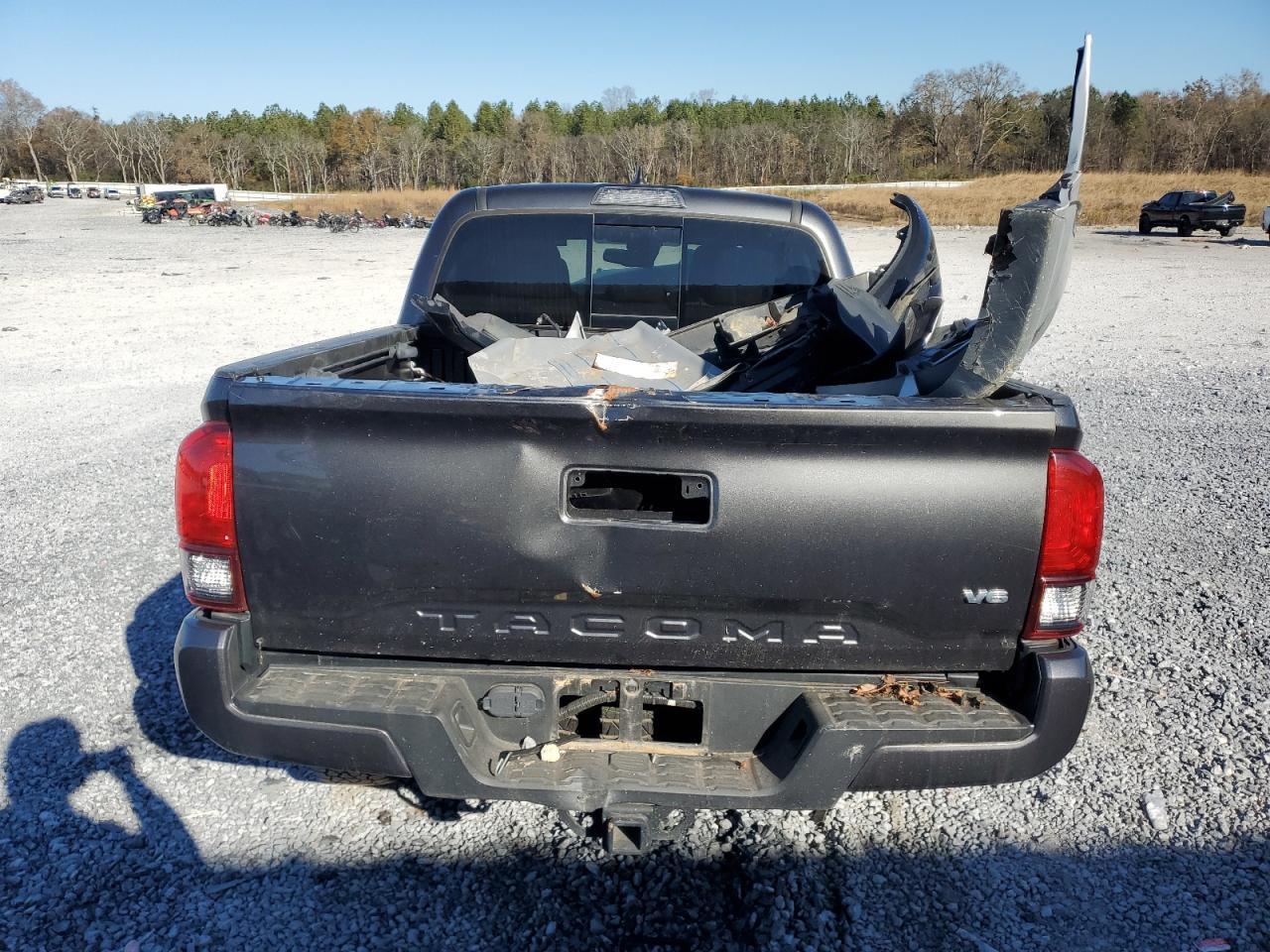 2019 TOYOTA TACOMA DOU - Фото 6