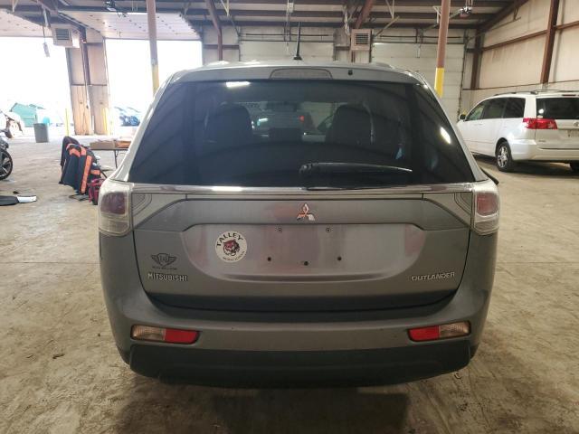 2014 Mitsubishi Outlander Es - Image 6