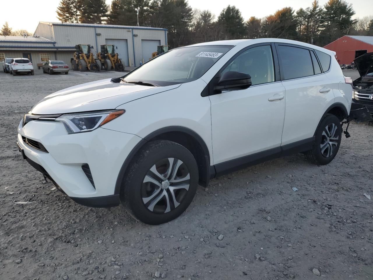 2018 TOYOTA RAV4 LE