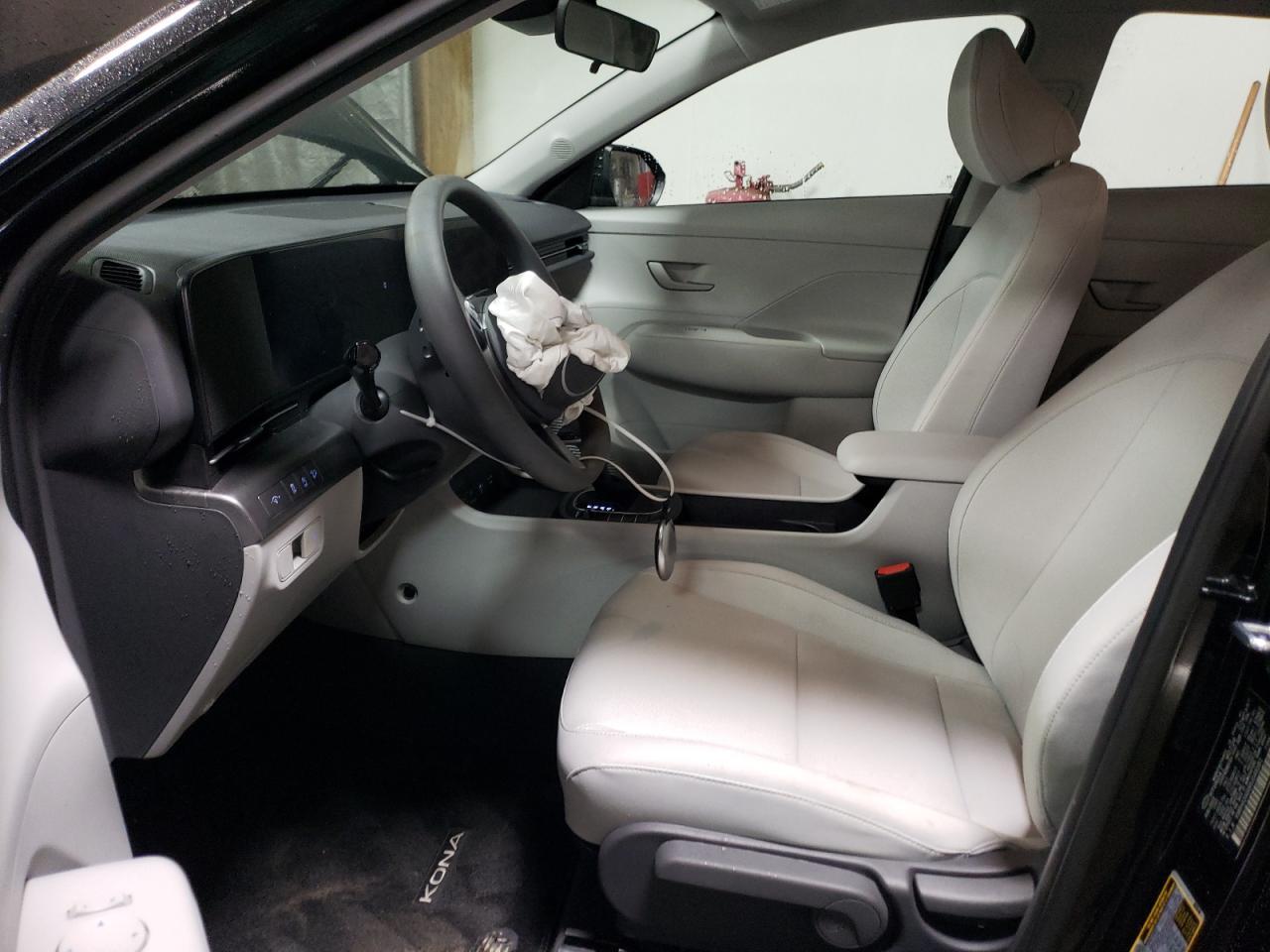 2024 HYUNDAI KONA SE - Фото 7