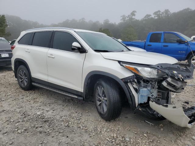 2019 Toyota Highlander Se - Фото 4