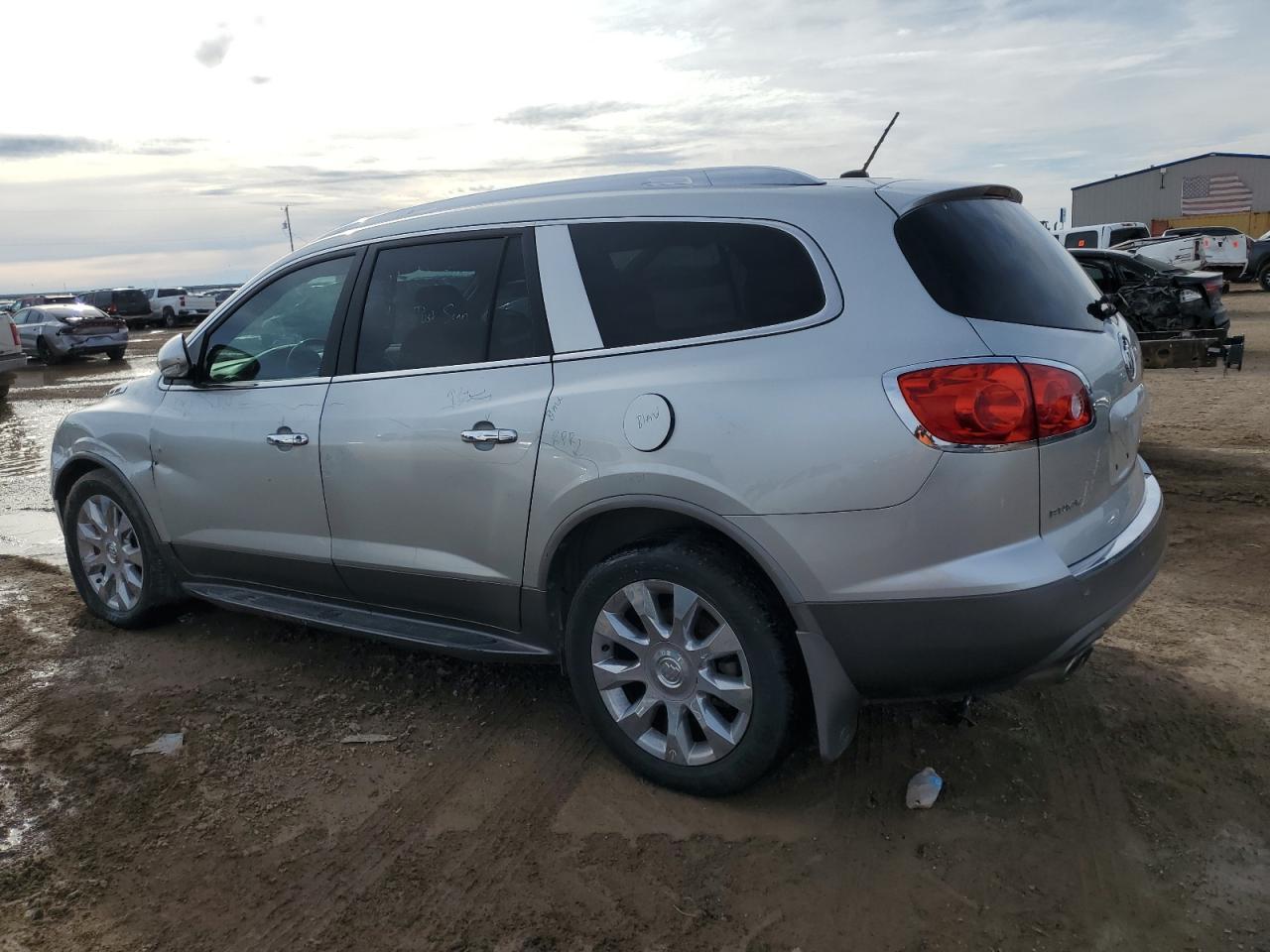 2011 BUICK ENCLAVE - Фото 2