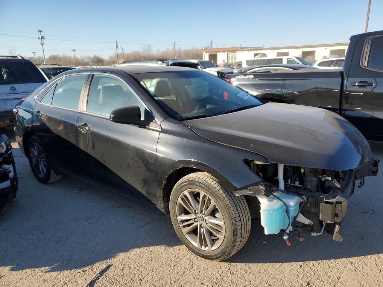 2017 TOYOTA CAMRY LE - Image 4