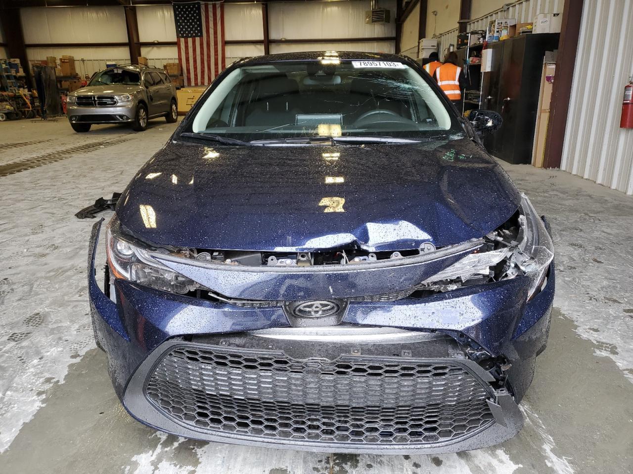 2021 TOYOTA COROLLA LE - Фото 5