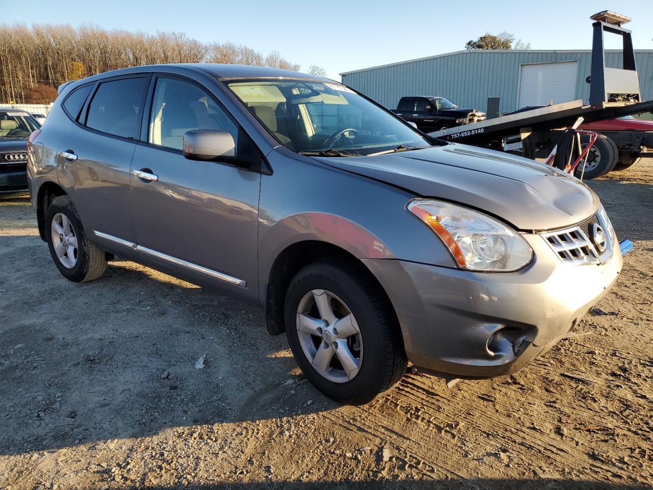 2013 NISSAN ROGUE S - Фото 4