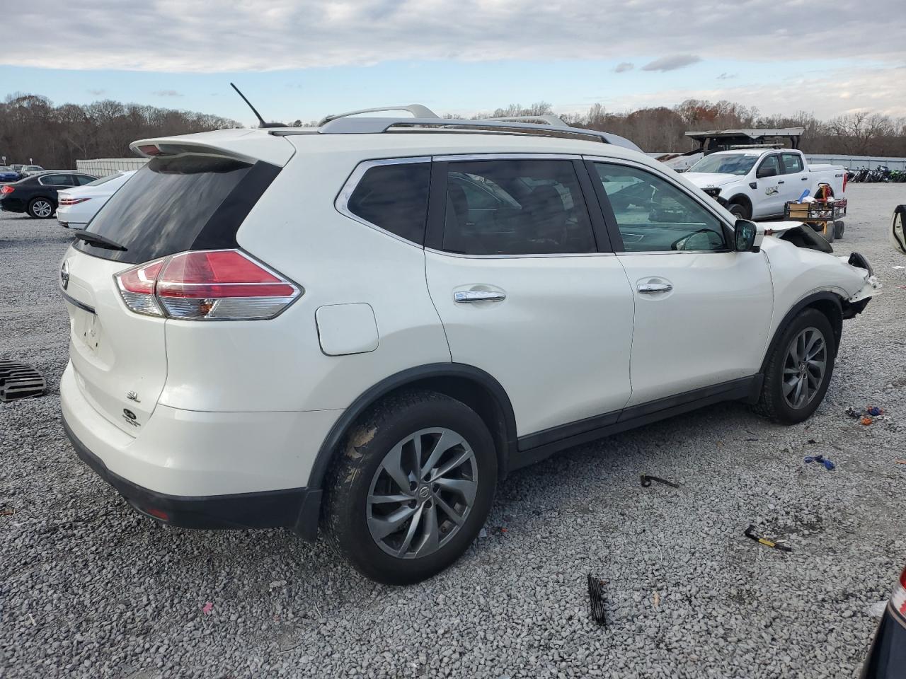 2015 NISSAN ROGUE S - Image 3