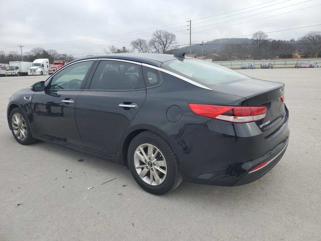 2016 KIA OPTIMA LX - Фото 2