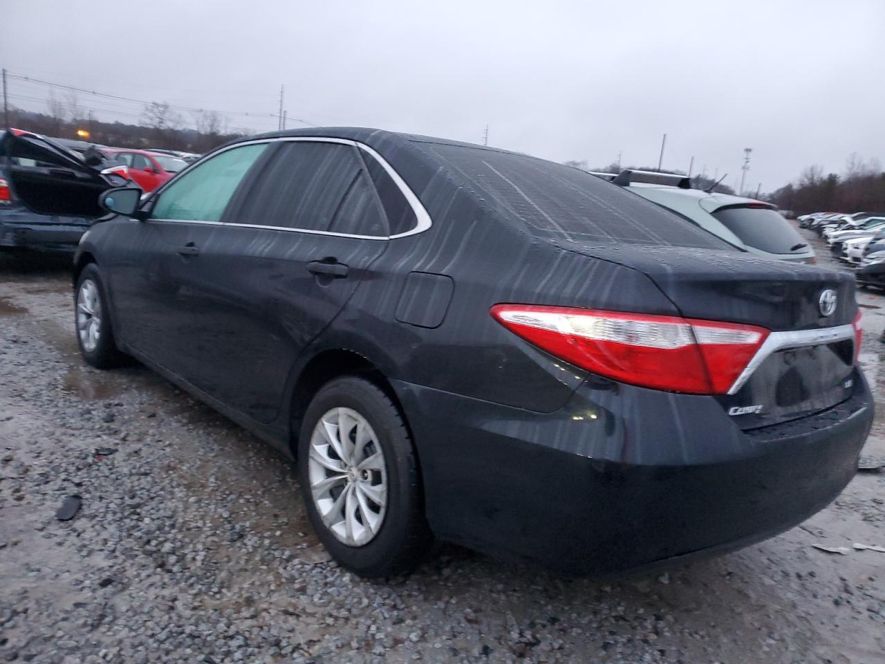 2016 TOYOTA CAMRY LE - Фото 2