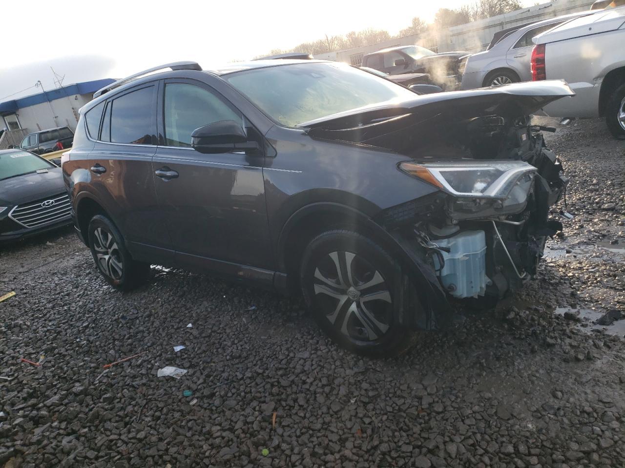 2018 TOYOTA RAV4 LE - Image 4