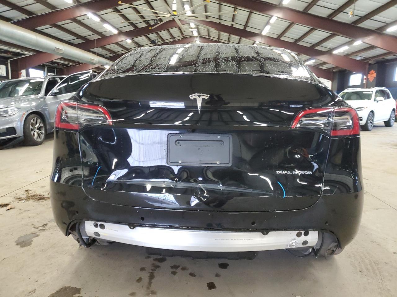 2023 TESLA MODEL Y - Image 6