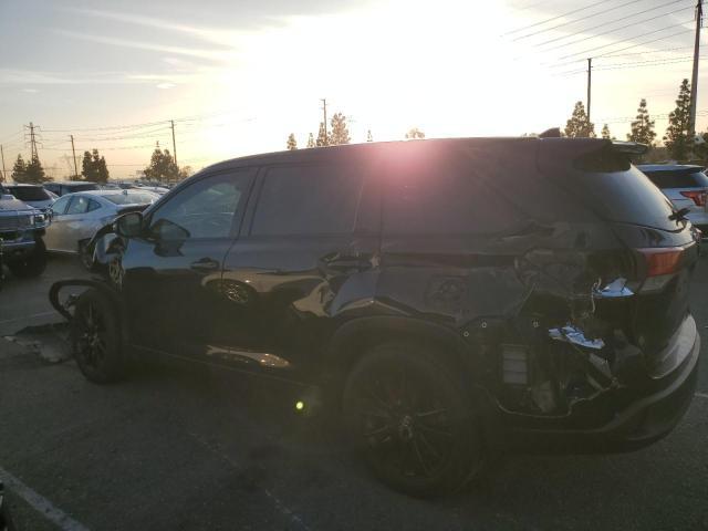2019 Toyota Highlander Se - Фото 2