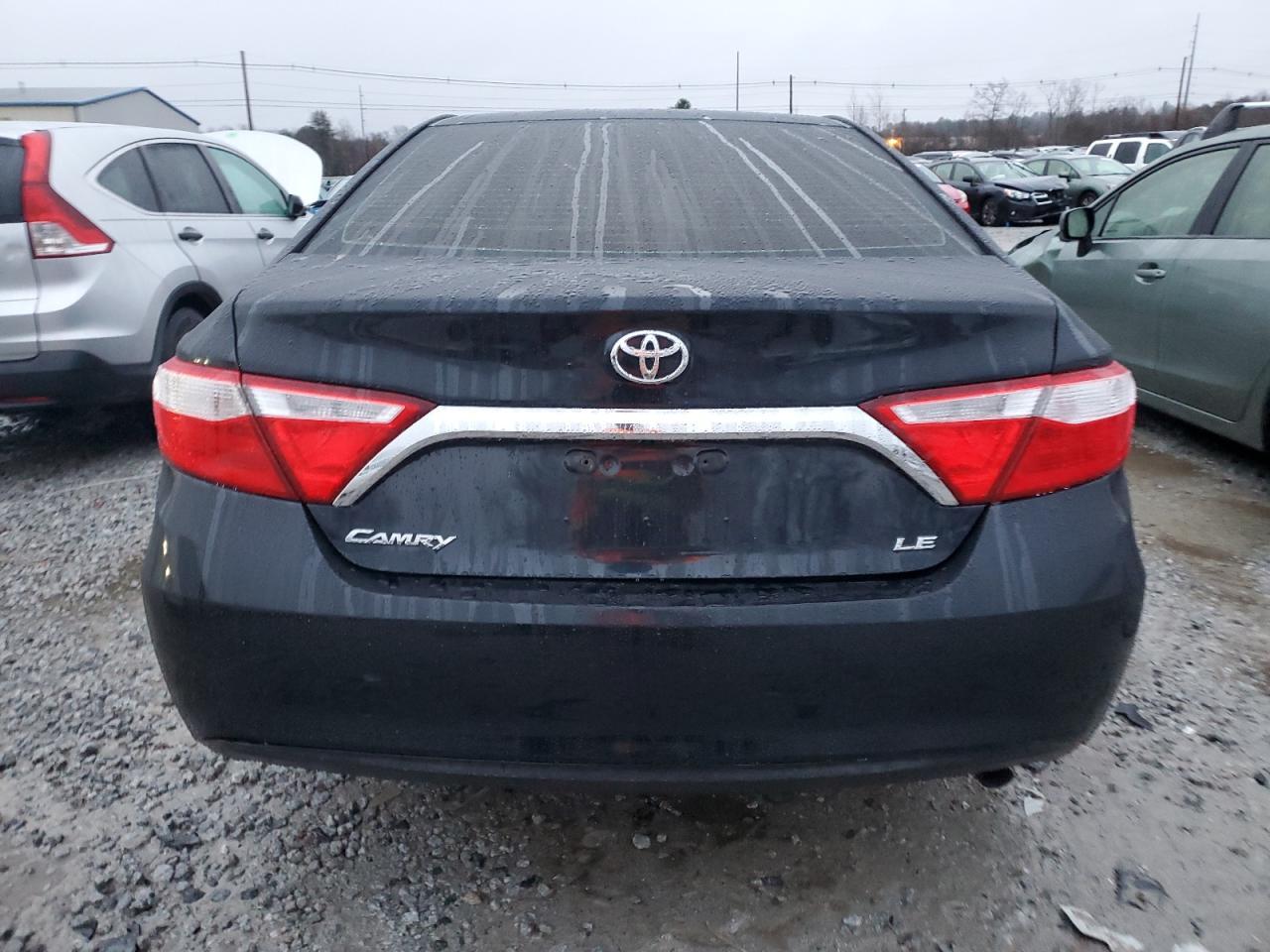 2016 TOYOTA CAMRY LE - Фото 6
