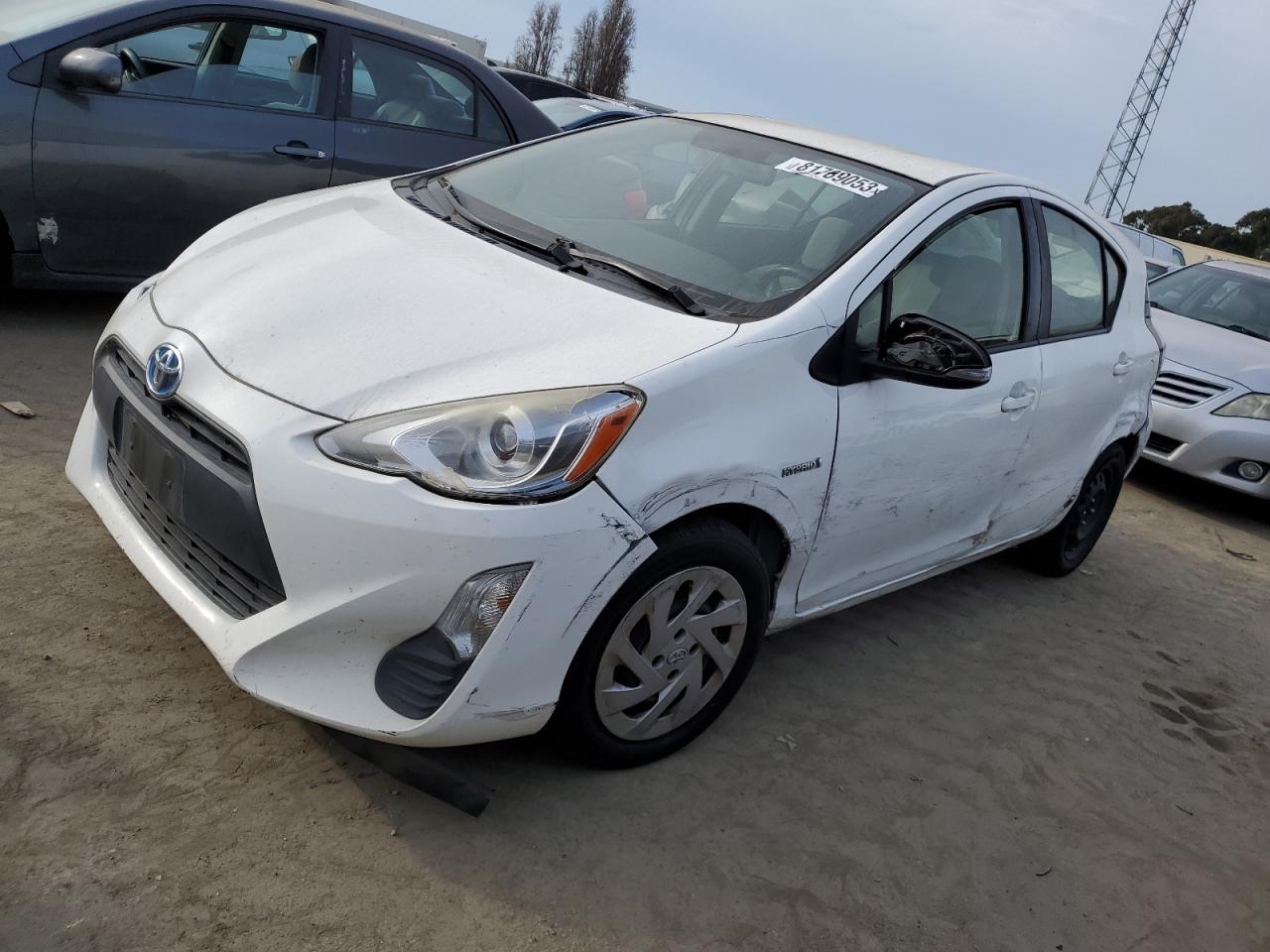 2016 TOYOTA PRIUS C car image