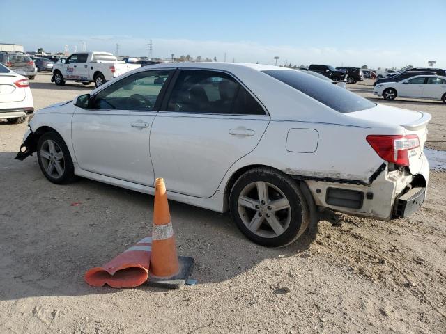 2014 Toyota Camry L - Image 2