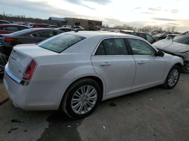 2014 Chrysler 300 - Image 3