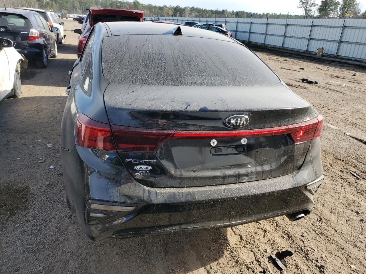 2021 KIA FORTE FE - Фото 6