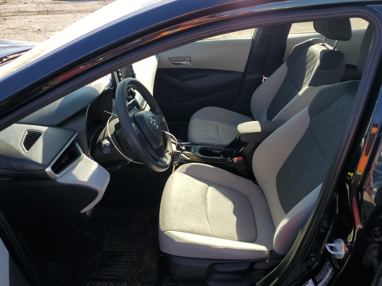 2020 TOYOTA COROLLA LE - Image 7