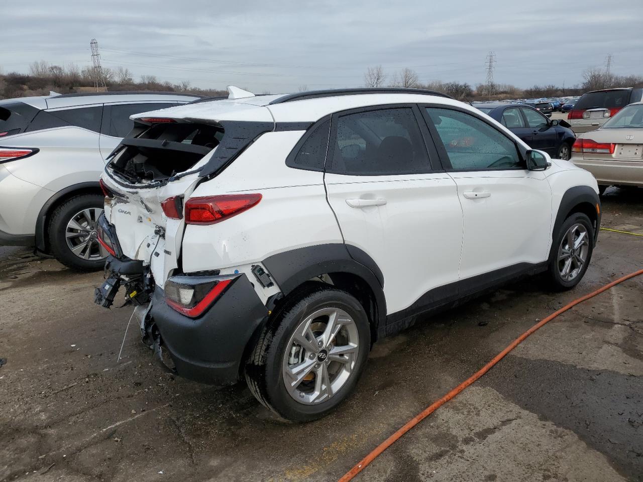 2023 HYUNDAI KONA SEL - Фото 3