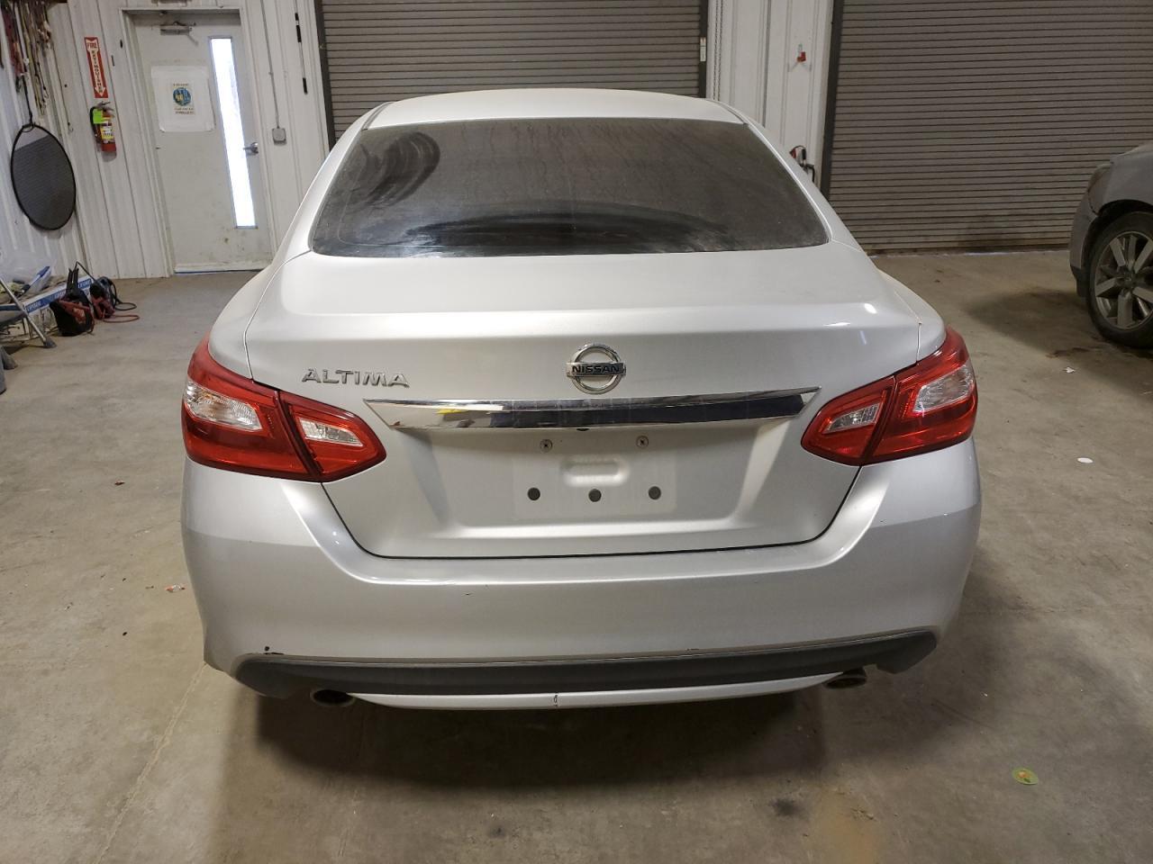 2017 NISSAN ALTIMA 2.5 - Фото 6