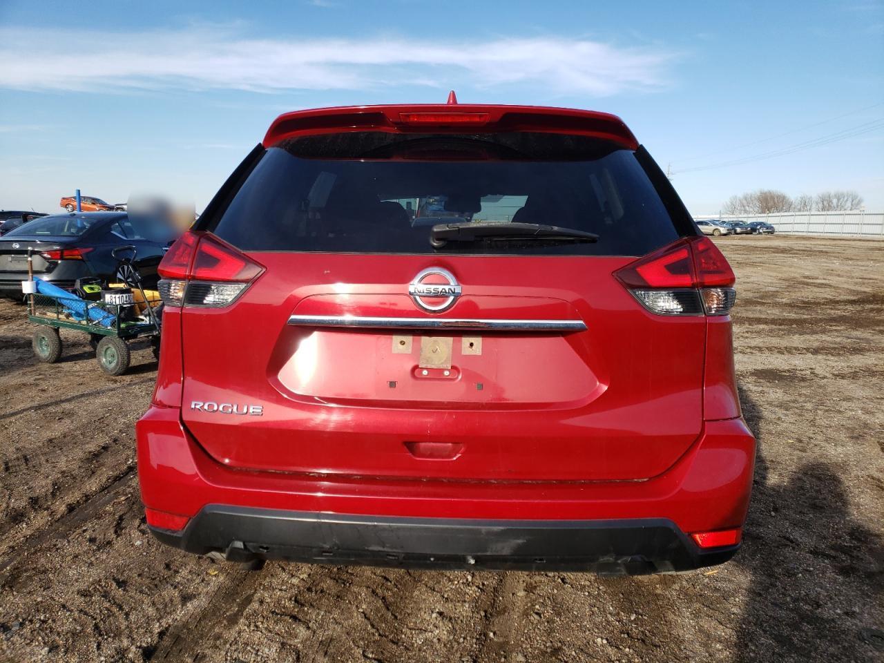 2017 NISSAN ROGUE S - Image 6