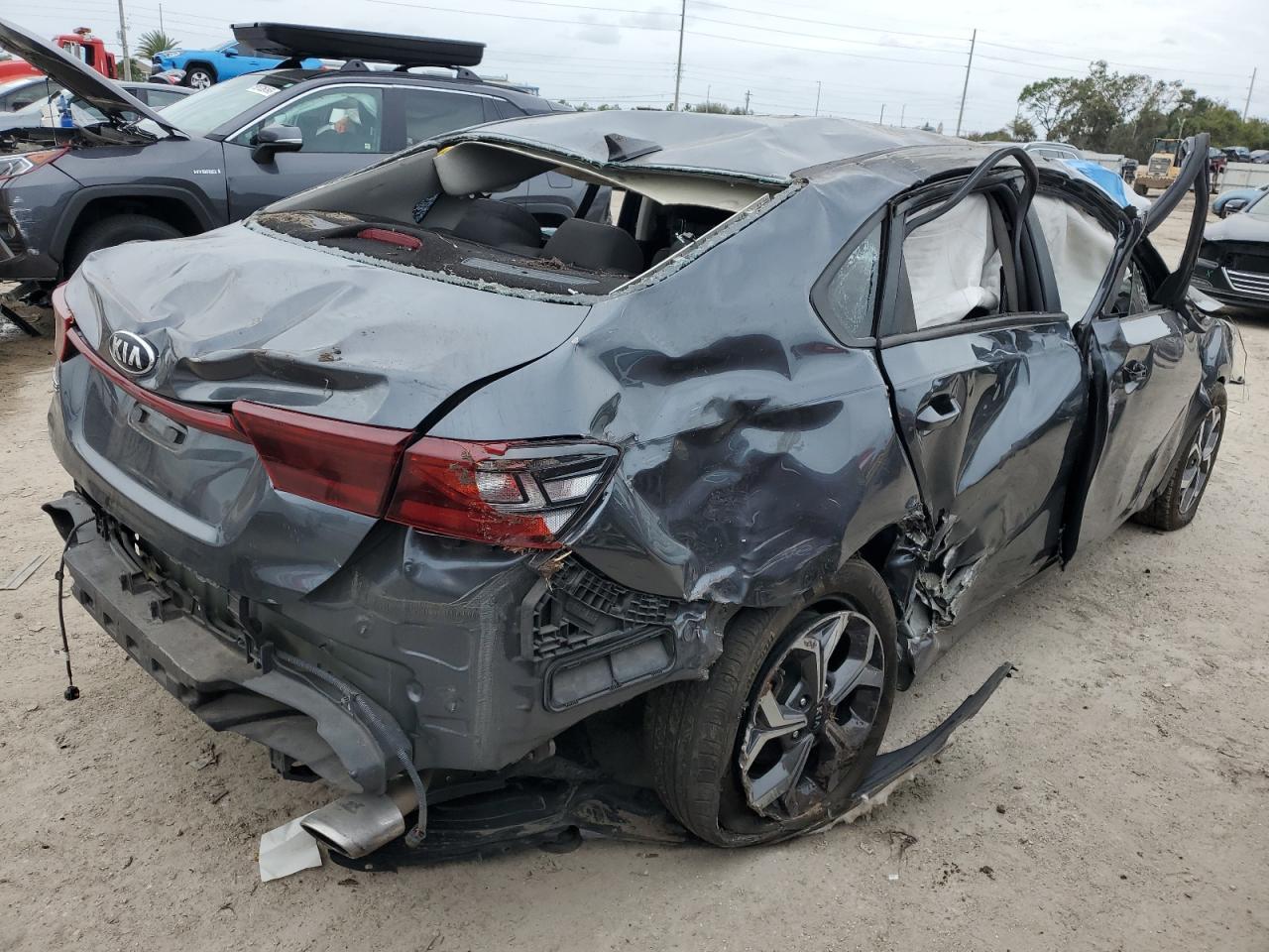 2020 KIA FORTE FE - Фото 3