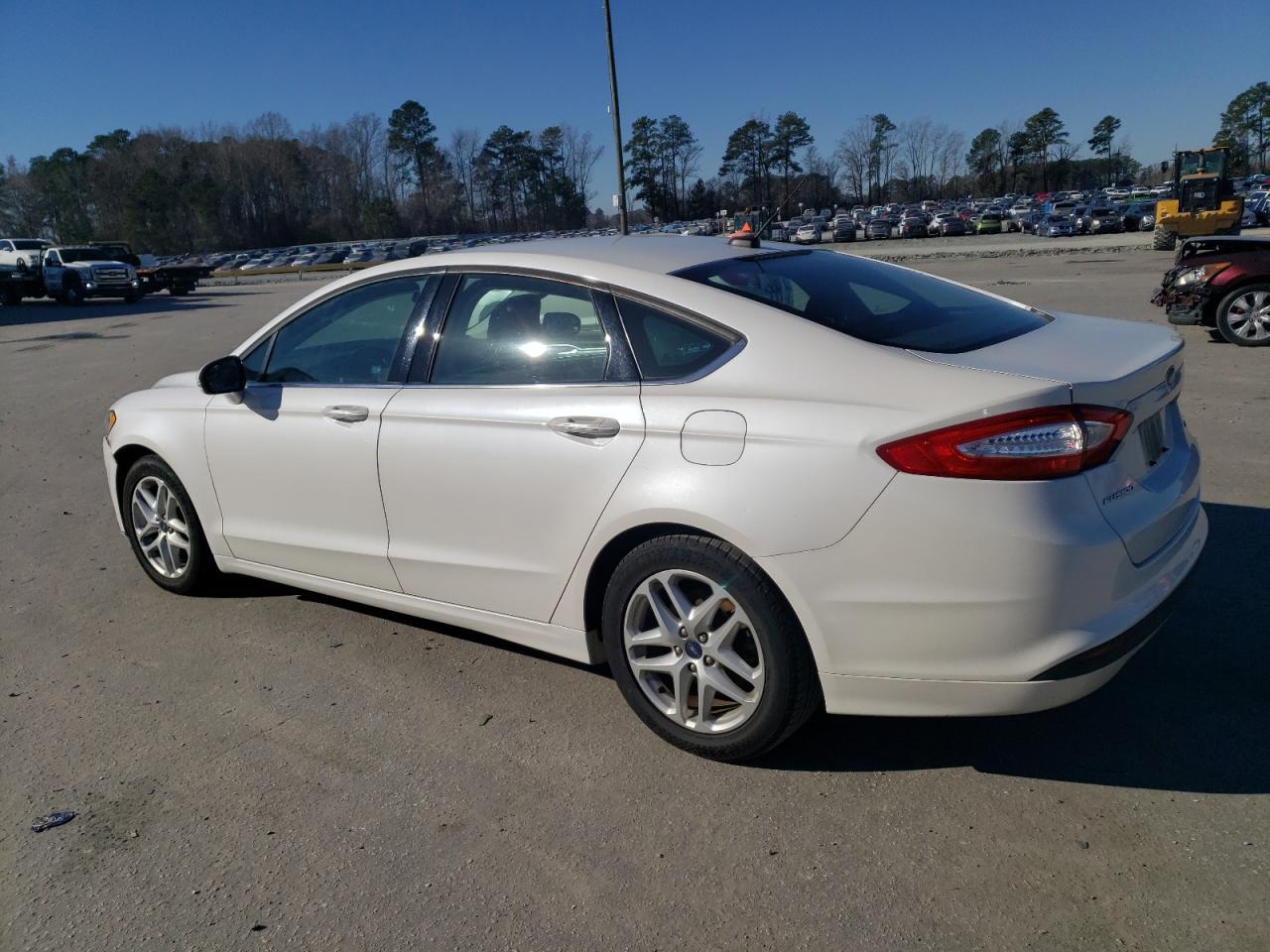 2014 FORD FUSION SE - Image 2