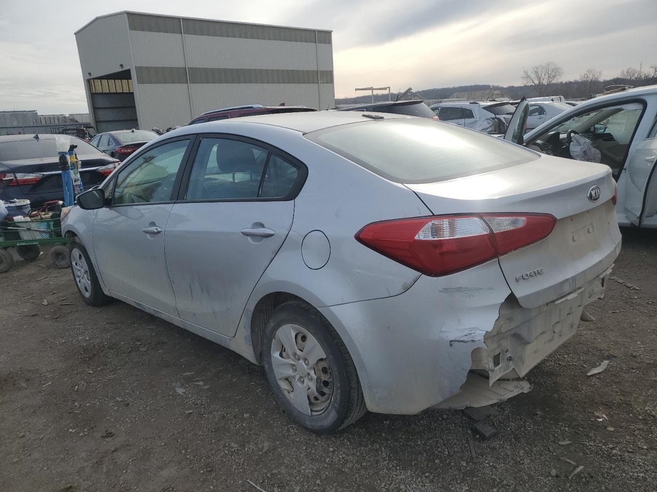 2015 KIA FORTE LX - Фото 2
