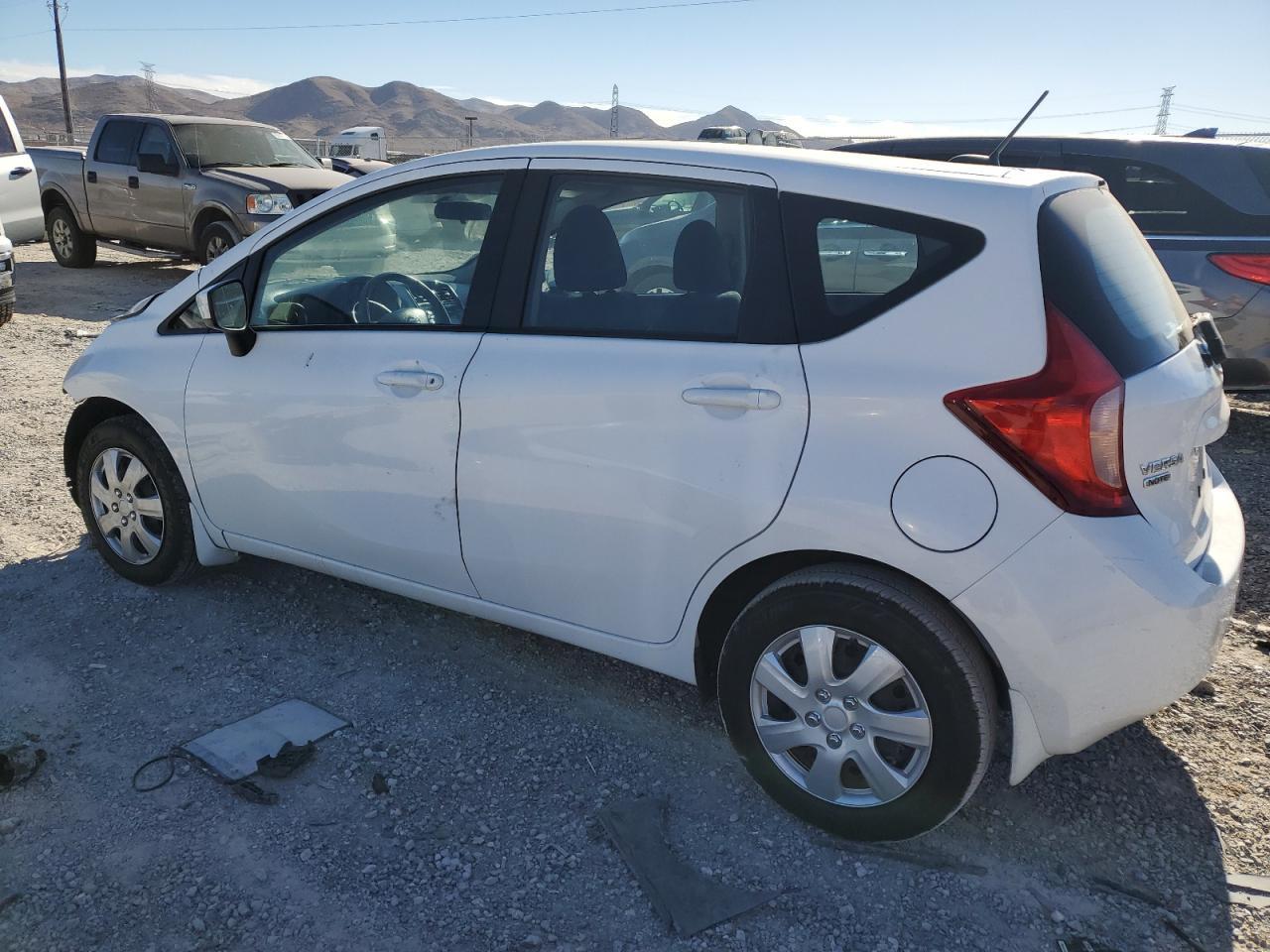 2016 NISSAN VERSA NOTE - Фото 2