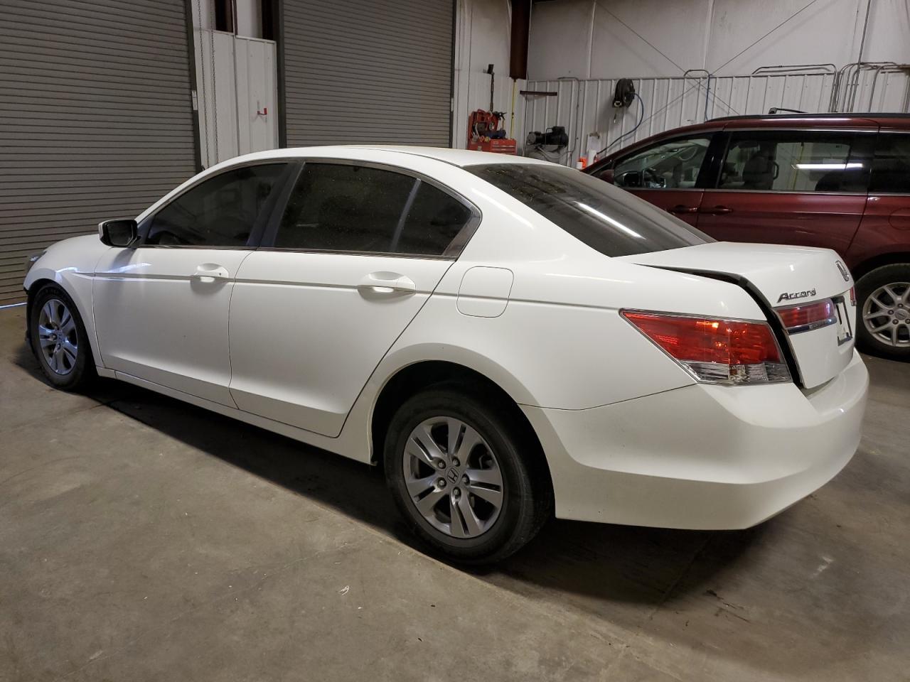 2012 HONDA ACCORD SE - Image 2