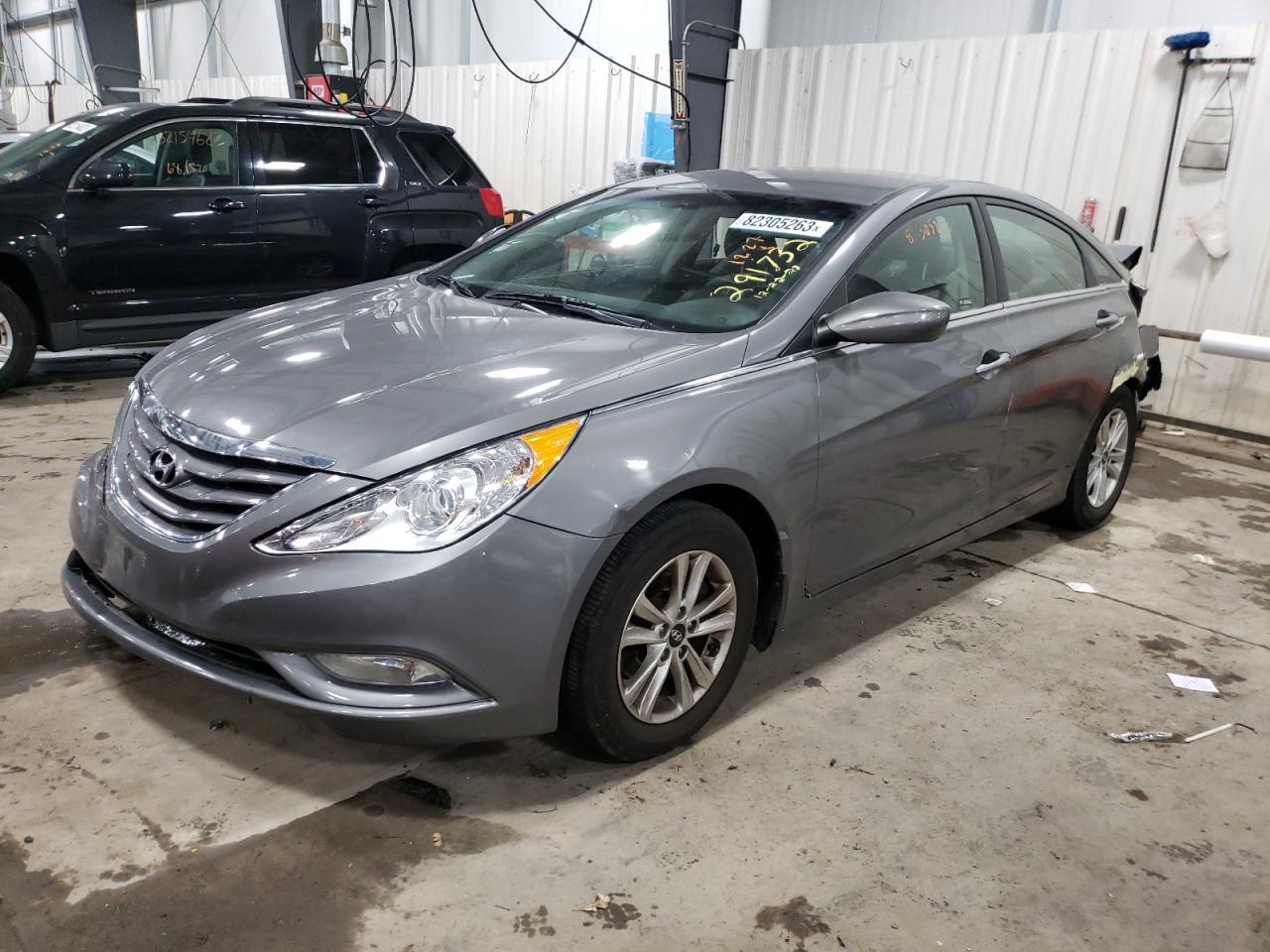 2013 HYUNDAI SONATA GLS