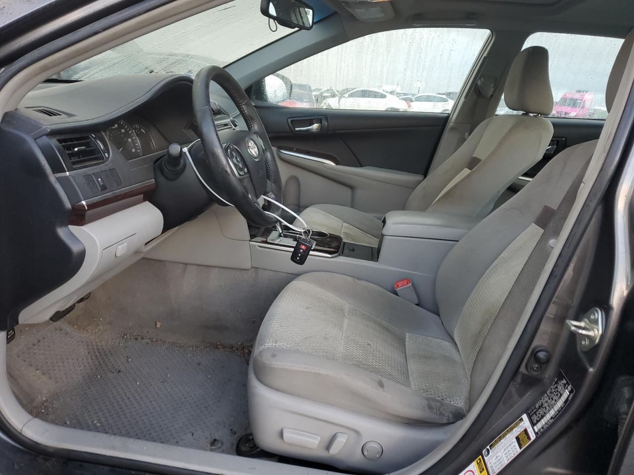 2014 TOYOTA CAMRY L - Image 7