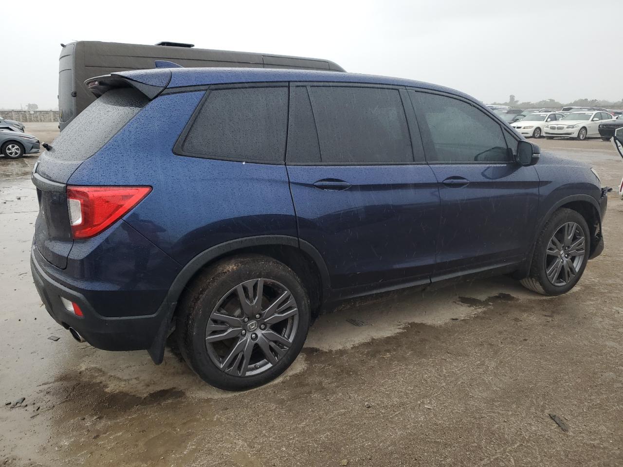 2021 HONDA PASSPORT E - Фото 3