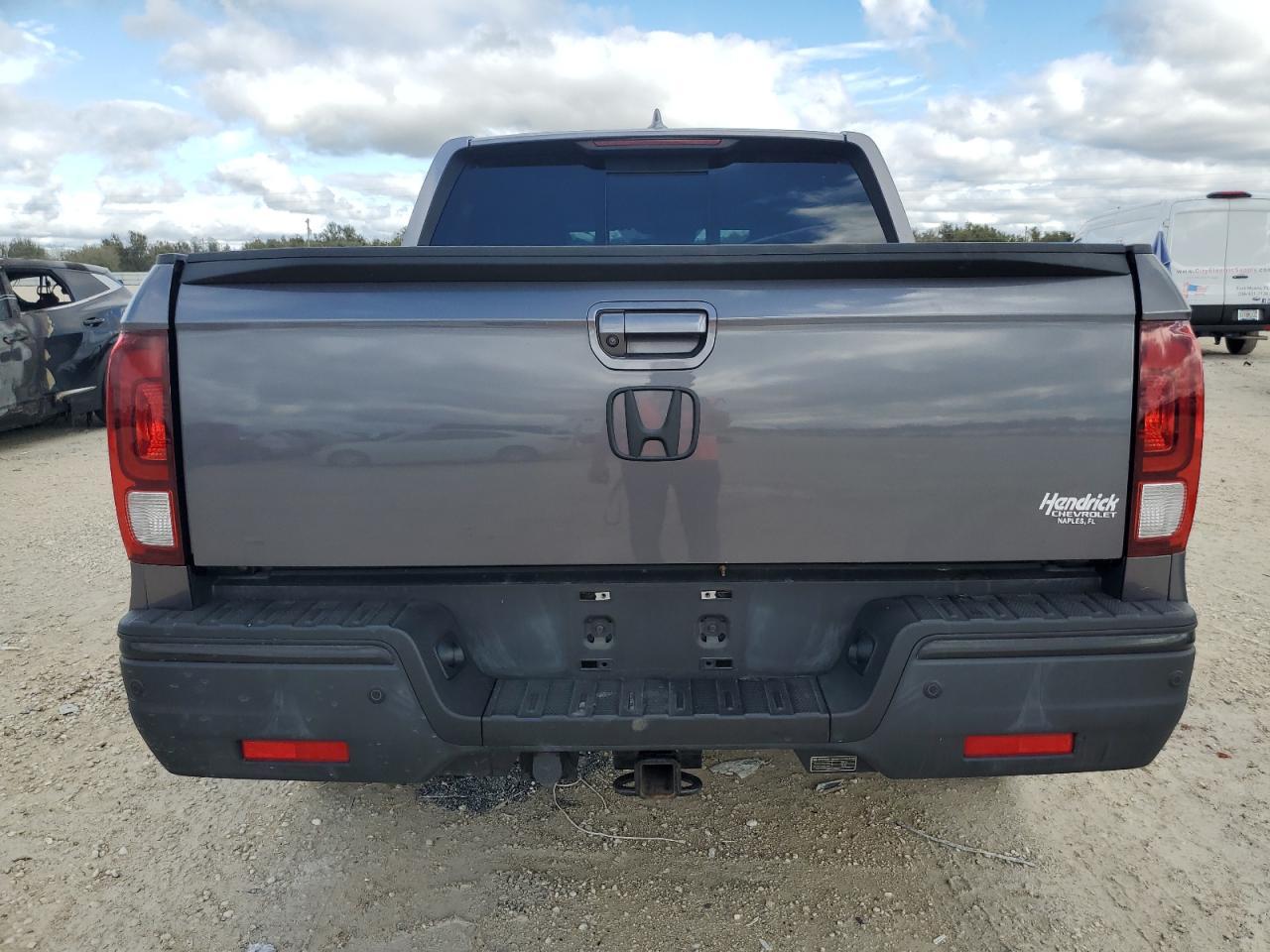 2020 HONDA RIDGELINE - Фото 6